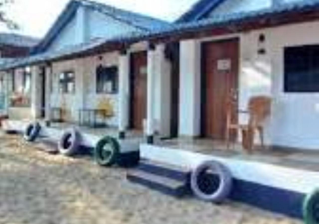 R K Beach Cottage Гокарна Екстер'єр фото